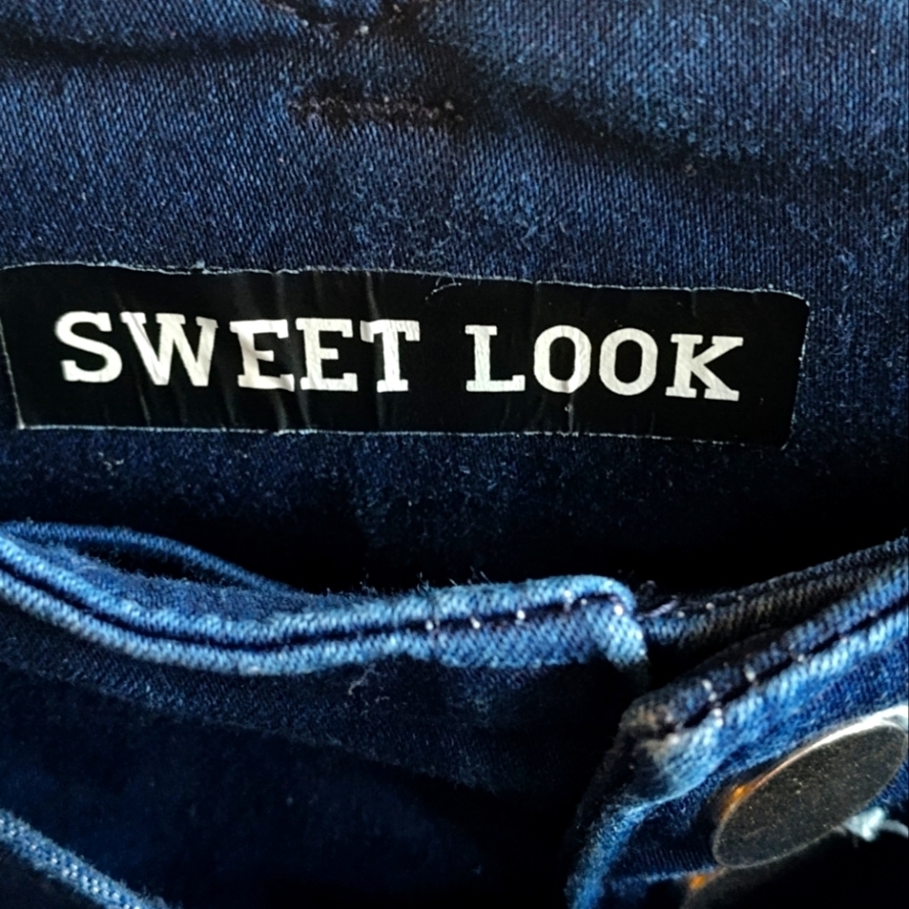 Sweet Look Women's Dark Wash High Waisted Wide Leg Denim Stretchy Jeans | Sz 7 - Picture 4 of 5